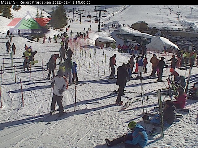 Mzaar Ski Resort Kfardebian Lebanon webcam on 02121815 by SKILEB.com