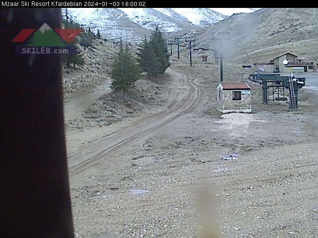 Mzaar Ski Resort Kfardebian Lebanon webcam on 01031016 by SKILEB.com