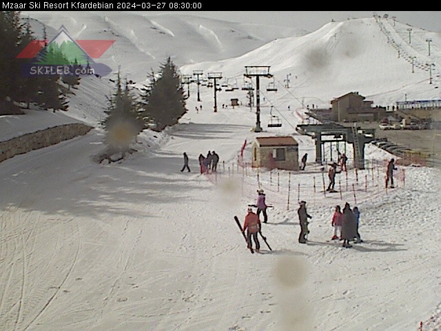 Mzaar Ski Resort Kfardebian Lebanon webcam on 03271708 by SKILEB.com