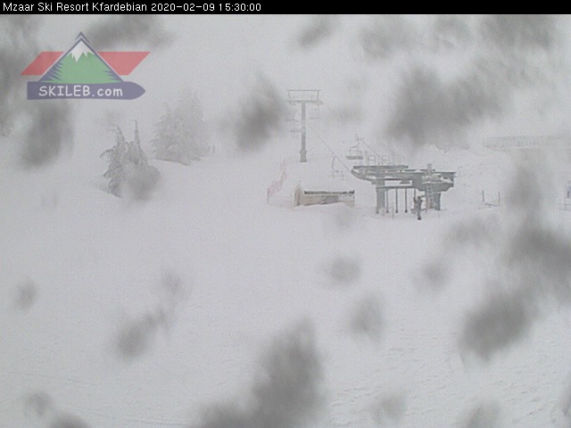 Mzaar Ski Resort Kfardebian Lebanon webcam on 02091016 by SKILEB.com