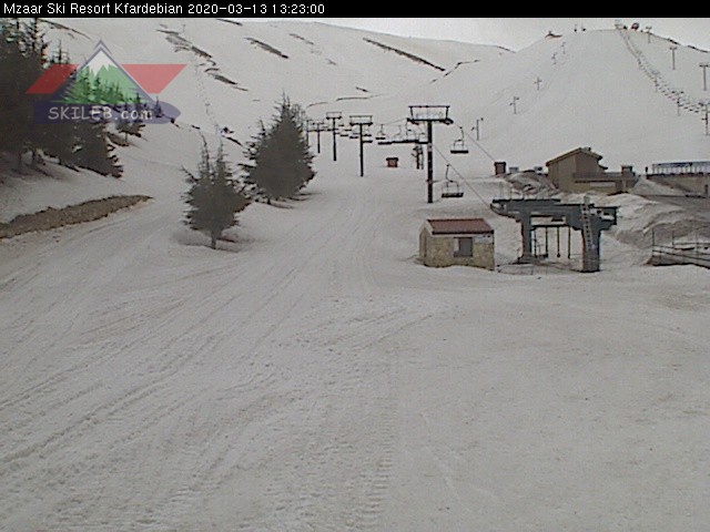 Mzaar Ski Resort Kfardebian Lebanon webcam on 03131017 by SKILEB.com