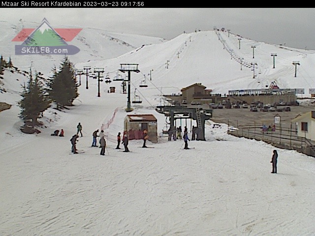 Mzaar Ski Resort Kfardebian Lebanon webcam on 03232209 by SKILEB.com