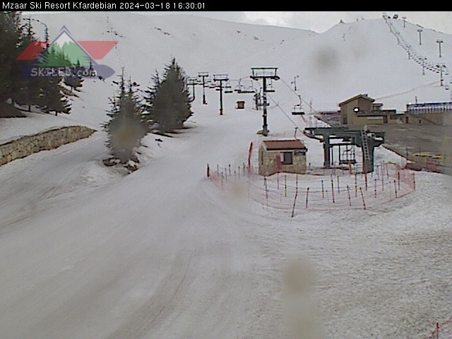 Mzaar Ski Resort Kfardebian Lebanon webcam on 031817 by SKILEB.com