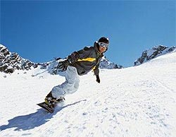 Snowboarding in Lebanon